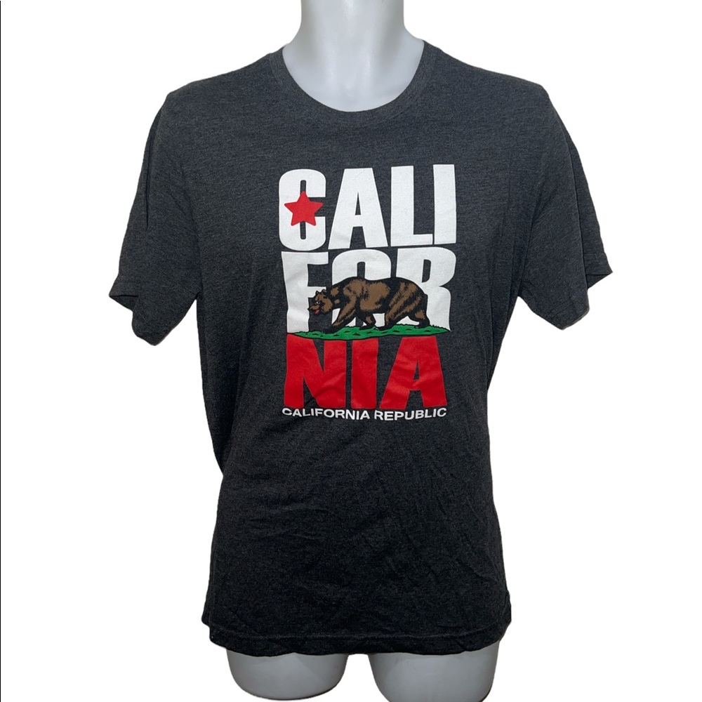 California Republic Grizzly Bear T-Shirt